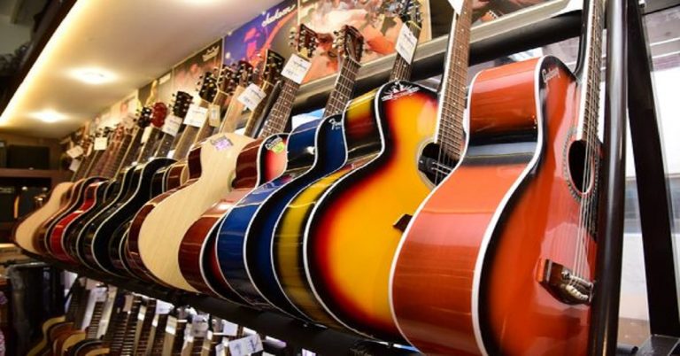 Whether you are a beginner, inter-mediate or a professional, Symphony has a Guitar for everyone.