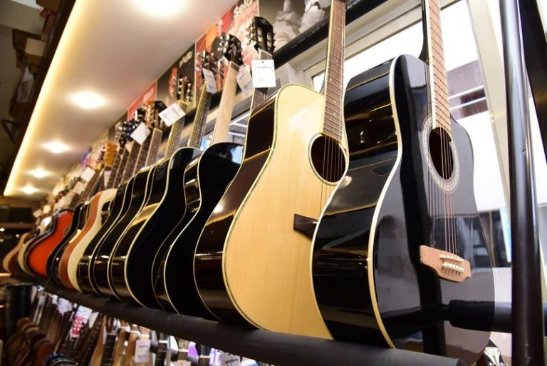 New stock of Acoustic and Semi-Acoustic Guitars