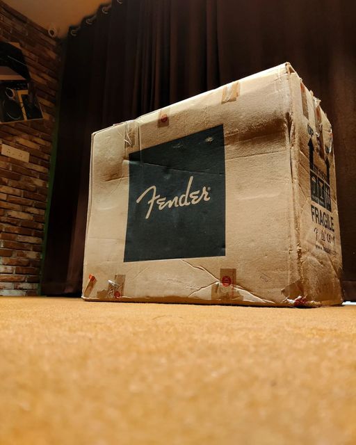 A shipment of world class Fender Guitars and Amps has just arrived at Symphony.